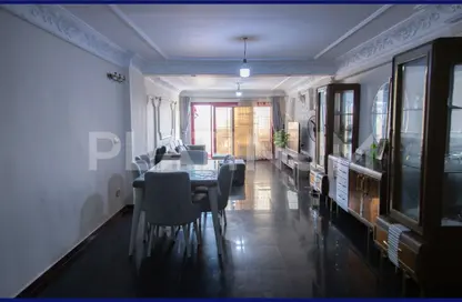 Apartment - 3 Bedrooms - 2 Bathrooms for sale in Tiba St. - Sporting - Hay Sharq - Alexandria