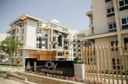Apartment - 3 Bedrooms - 3 Bathrooms for sale in Mountain View iCity October - 6 October Compounds - 6 October City - Giza