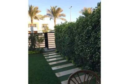 Townhouse - 2 Bedrooms - 3 Bathrooms for sale in Hyde Park - New Cairo City - Cairo