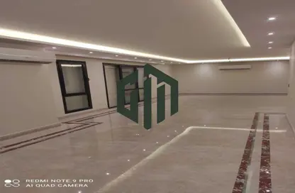 Apartment - 3 Bedrooms - 3 Bathrooms for sale in Eastown - 5th Settlement Compounds - The 5th Settlement - New Cairo City - Cairo