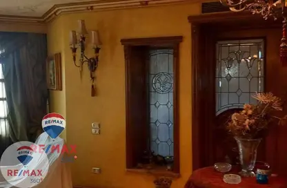 Apartment - 3 Bedrooms - 3 Bathrooms for rent in Mohamed Farid St. - El Hegaz Square - El Nozha - Cairo