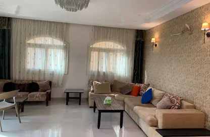 شقة - 3 غرف نوم - 3 حمامات للايجار في شارع علي السباعي - الياسمين 5 - الياسمين - مدينة القاهرة الجديدة - القاهرة