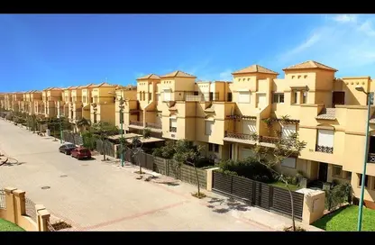 شقة - 3 غرف نوم - 2 حمامات للبيع في حي الاشجار - طريق الواحات - مدينة 6 أكتوبر - الجيزة