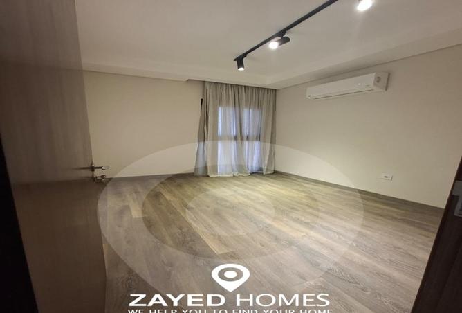 8120154 - Property Image 3