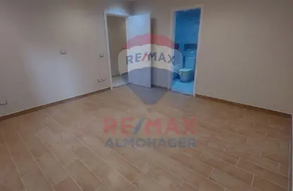 شقة - 2 غرف نوم - 2 حمامات للايجار في زايد ريجنسي - كمبوندات الشيخ زايد - الشيخ زايد - الجيزة