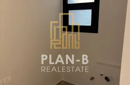 شقة - 2 غرف نوم - 3 حمامات للايجار في أو ويست - كمبوندات 6 أكتوبر - مدينة 6 أكتوبر - الجيزة