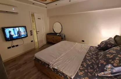 Apartment - 2 Bedrooms - 2 Bathrooms for rent in Hay El Maadi - Cairo