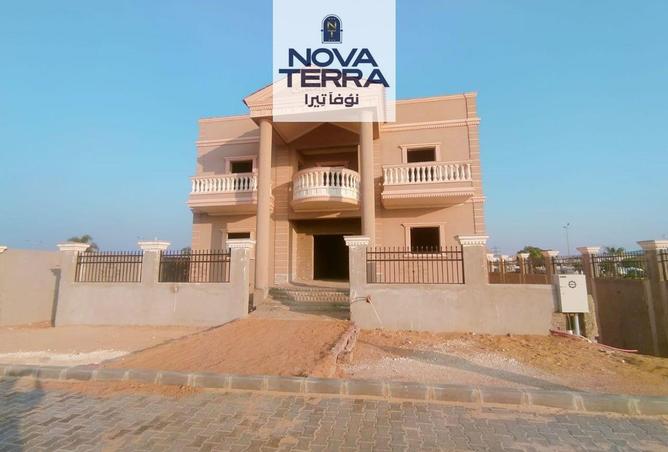 8376824 - Property Image 2