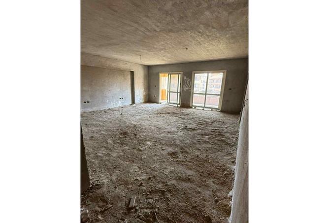 8208655 - Property Image 3