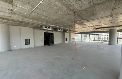 Office Space - Studio - 4 Bathrooms for rent in Eastmain New Cairo - 5th Settlement Compounds - The 5th Settlement - New Cairo City - Cairo
