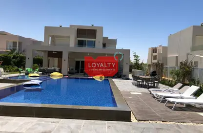 فيلا - 4 غرف نوم - 6 حمامات للبيع في هاسييندا باي - سيدي عبد الرحمن - الساحل الشمالي