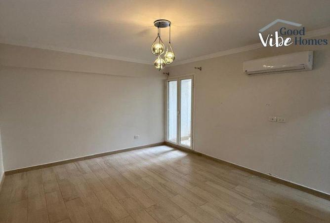 8437895 - Property Main Image