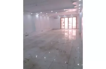 وحدات مُجمعة للإيجار - استوديو - 1 حمام للايجار في شارع البطل احمد عبد العزيز - المهندسين - الجيزة