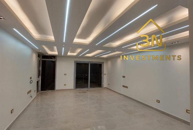 8388600 - Property Main Image