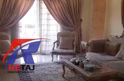 شقة - 3 غرف نوم - 2 حمامات للبيع في شارع الدكتور عبد اللطيف بكري - المنطقة الثامنة - مدينة نصر - القاهرة