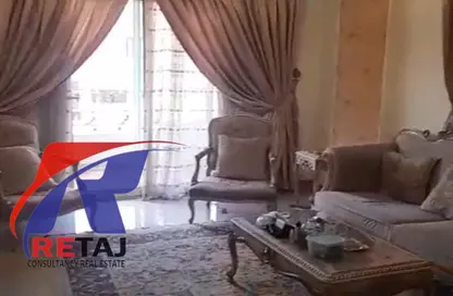 شقة - 3 غرف نوم - 2 حمامات للبيع في شارع الدكتور عبد اللطيف بكري - المنطقة الثامنة - مدينة نصر - القاهرة