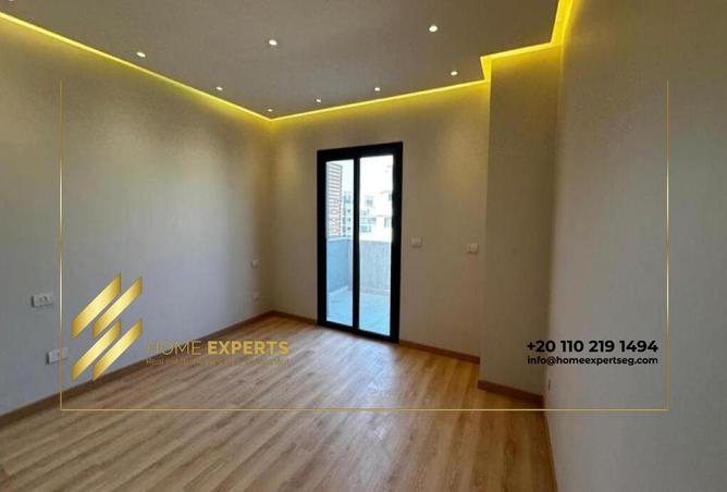 8260809 - Property Image 2