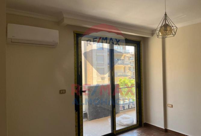 8392769 - Property Image 2