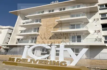 Apartment - 2 Bedrooms - 2 Bathrooms for sale in Mountain View iCity October - 6 October Compounds - 6 October City - Giza