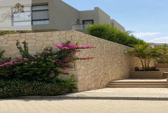 8369400 - Property Image 2