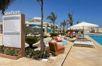 Chalet - 2 Bedrooms - 2 Bathrooms for sale in Seashore - Ras Al Hekma - North Coast