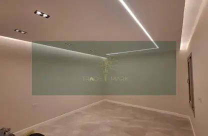 Apartment - 2 Bedrooms - 2 Bathrooms for rent in Galleria Moon Valley - South Investors Area - New Cairo City - Cairo