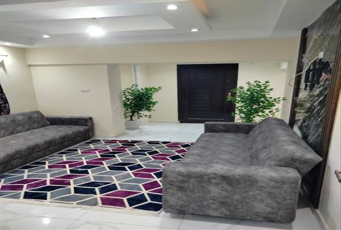 7995858 - Property Main Image