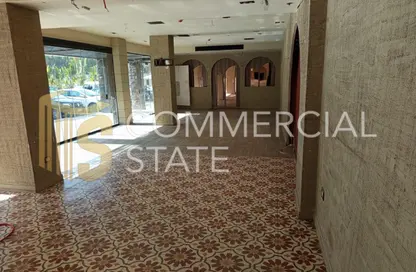 Show Room - Studio - 1 Bathroom for rent in Suez Road - New Cairo City - Cairo