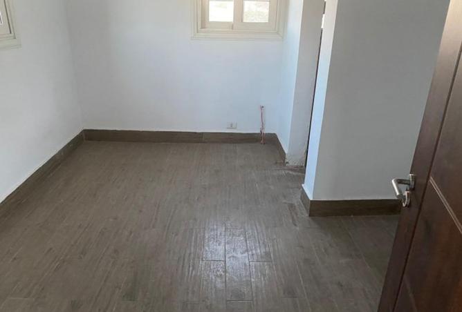 8418132 - Property Image 2