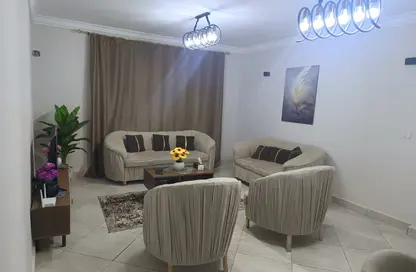 Apartment - 3 Bedrooms - 2 Bathrooms for rent in El Koronfel - The 5th Settlement - New Cairo City - Cairo