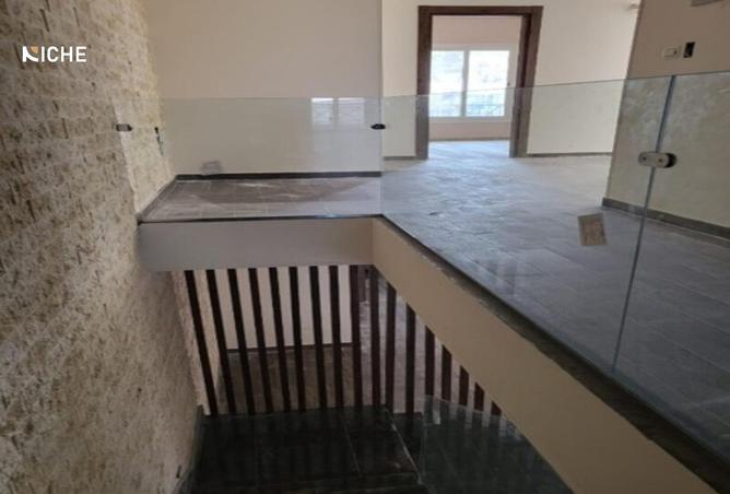 8067733 - Property Image 2