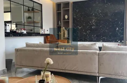 (بنتهاوس  (روف - 3 غرف نوم - 3 حمامات للبيع في سوديك ويست - كمبوندات الشيخ زايد - الشيخ زايد - الجيزة