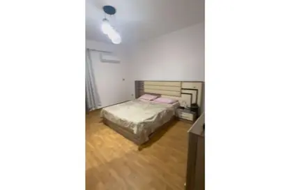 Apartment - 4 Bedrooms - 2 Bathrooms for rent in Mohamed Hassanein Heikal St. - 6th Zone - Nasr City - Cairo