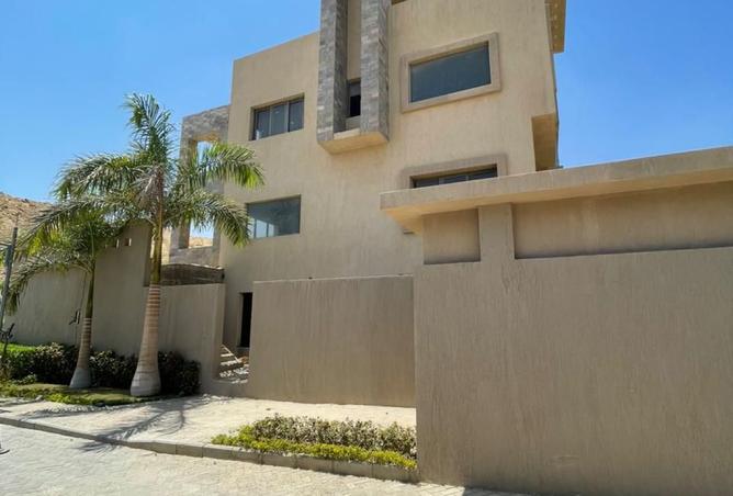 8265541 - Property Image 3