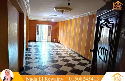 Apartment - 3 Bedrooms - 2 Bathrooms for sale in Mohamed Ibn Nassef St. - Fleming - Hay Sharq - Alexandria