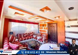 شقة - 3 غرف نوم - 1 حمام for للبيع in شارع محمد محمد مطاوع - الأزاريطة - حي وسط - الاسكندرية