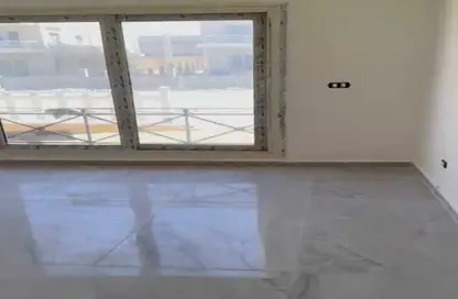 Apartment - 3 Bedrooms - 2 Bathrooms for sale in Al Khamayel city - Sheikh Zayed Compounds - Sheikh Zayed City - Giza