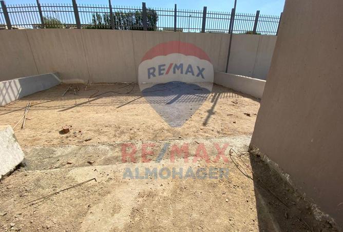 8041799 - Property Image 3