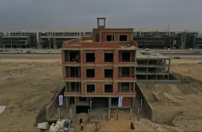 Apartment - 4 Bedrooms - 3 Bathrooms for sale in Al Andalus District - New Cairo City - Cairo