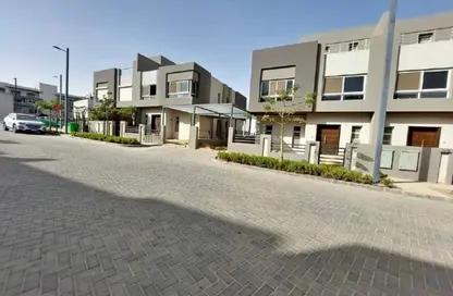 Villa - 3 Bedrooms - 4 Bathrooms for sale in Etapa - Sheikh Zayed Compounds - Sheikh Zayed City - Giza Villa - 3 Bedrooms - 4 Bathrooms for sale in Etapa - Sheikh Zayed Compounds - Sheikh Zayed City - Giza