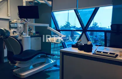 Clinic - Studio - 1 Bathroom for sale in Cairo Business Plaza - North Teseen St. - The 5th Settlement - New Cairo City - Cairo