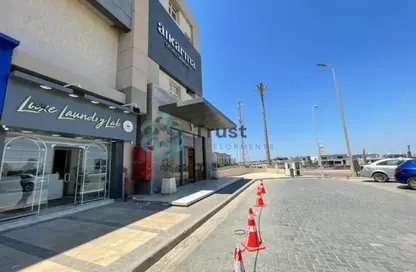 محل تجاري - استوديو - 2 حمامات للايجار في الكارما 4 - كمبوندات الشيخ زايد - الشيخ زايد - الجيزة