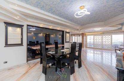 Apartment - 3 Bedrooms - 3 Bathrooms for sale in Istanbul - Salah Mostafa - El Soltan Hussein St. - Raml Station - Hay Wasat - Alexandria