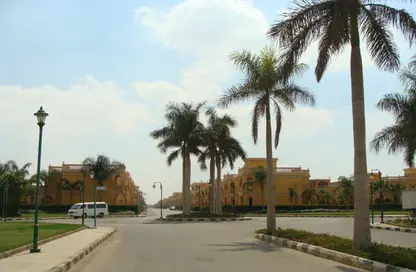 Villa - 5 Bedrooms - 4 Bathrooms for sale in Stella Heliopolis - Cairo - Ismailia Desert Road - Cairo