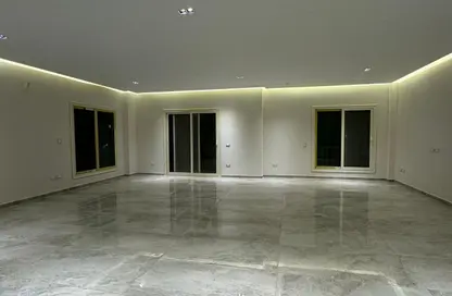 شقة - 4 غرف نوم - 4 حمامات للايجار في محور مصطفي كامل - التجمع الاول - مدينة القاهرة الجديدة - القاهرة شقة - 4 غرف نوم - 4 حمامات للايجار في محور مصطفي كامل - التجمع الاول - مدينة القاهرة الجديدة - القاهرة