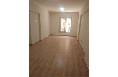 Apartment - 3 Bedrooms - 3 Bathrooms for rent in Capital East - Nasr City Compounds - Nasr City - Cairo