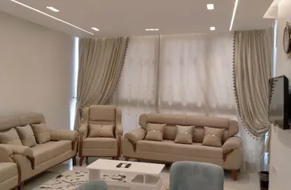 شقة - 3 غرف نوم - 3 حمامات للايجار في وان قطامية - كمبوندات القطامية - القطامية - مدينة القاهرة الجديدة - القاهرة