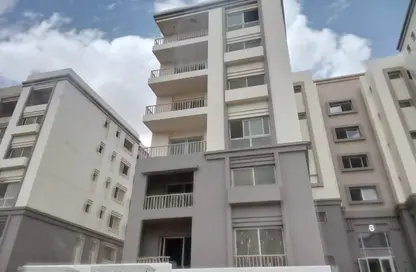 Apartment - 3 Bedrooms - 3 Bathrooms for sale in Hyde Park - 5th Settlement Compounds - The 5th Settlement - New Cairo City - Cairo