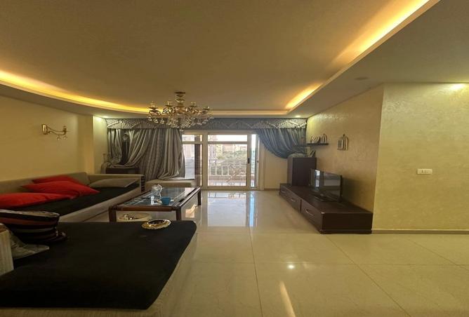 8135504 - Property Image 2