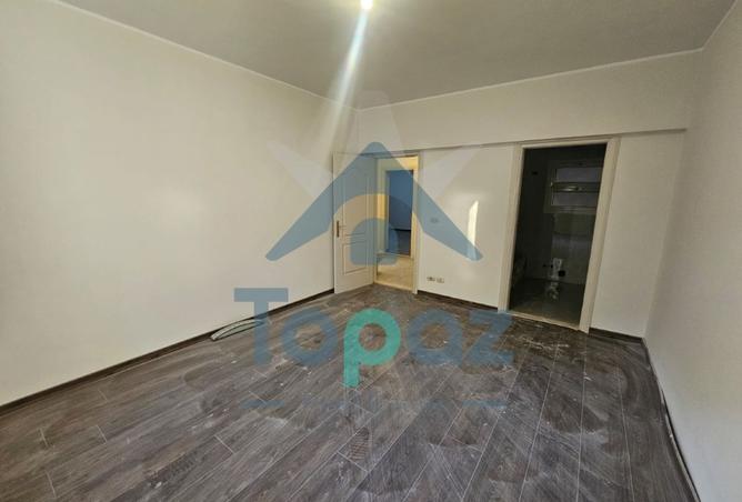 8308020 - Property Image 2